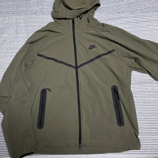 나이키 테크 윈드러너 XL (HM7152-223)