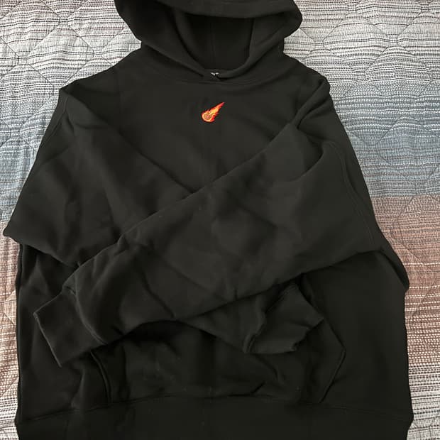 창모 메테오 후드티