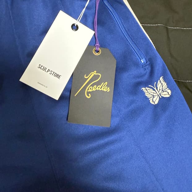 니들스 HD 트랙팬츠 로얄블루 M사이즈 새상품