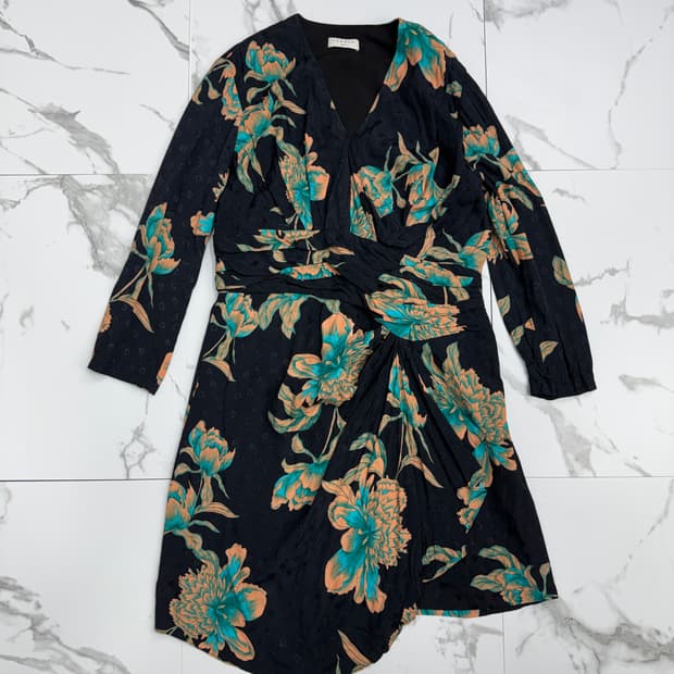 산드로 플라워 패턴 원피스