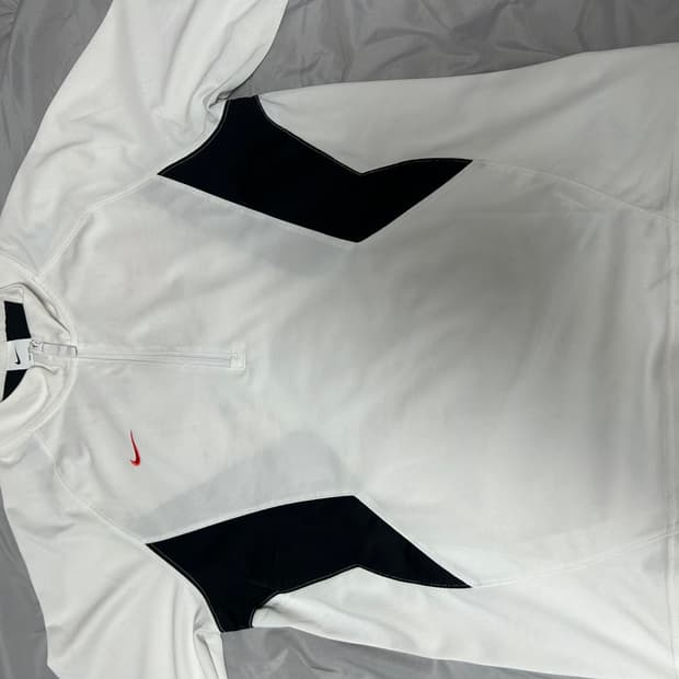 나이키 긴팔 트레이닝복