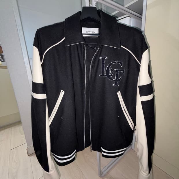 lecyto varcity jarket [f size]