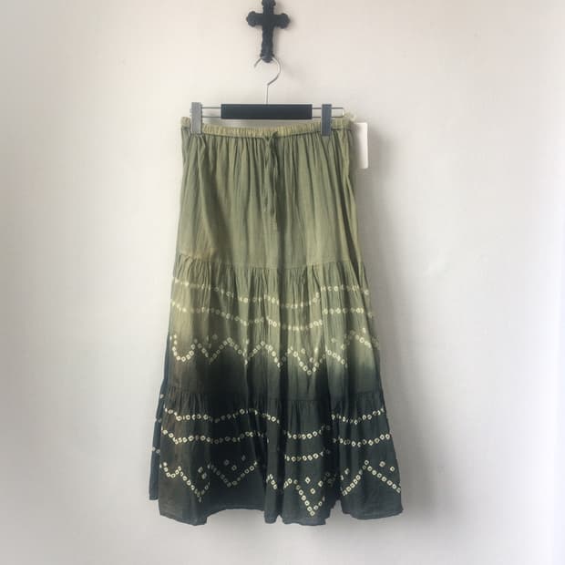 Ethnic mood dyed long skirt