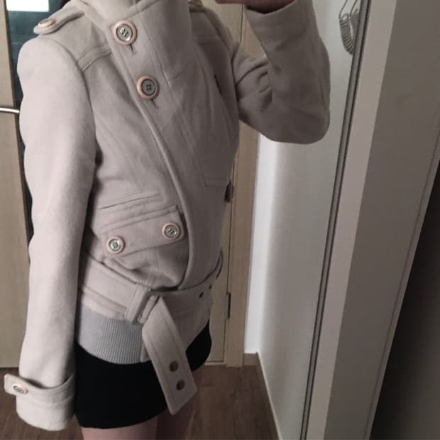 빈티지 아이보리 숏코트