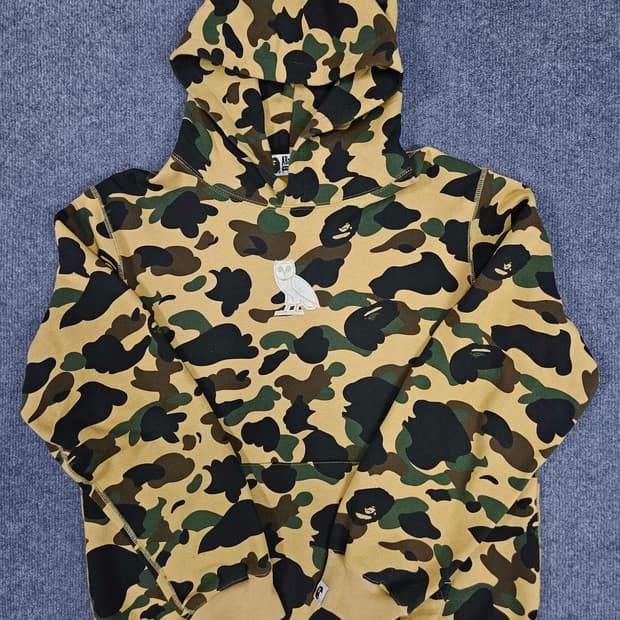 BAPE x OVO 1st 카모 풀오버 후드티(급처)