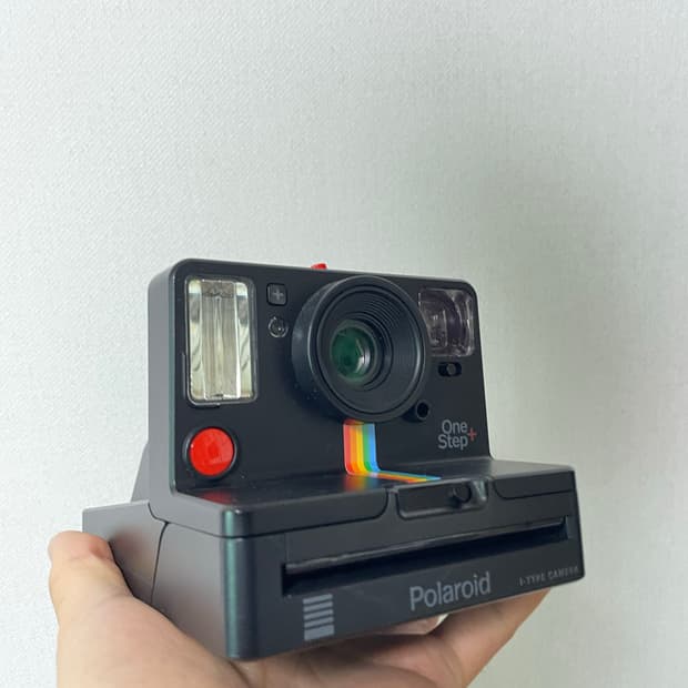 폴라로이드 원스텝 플러스 카메라 블랙