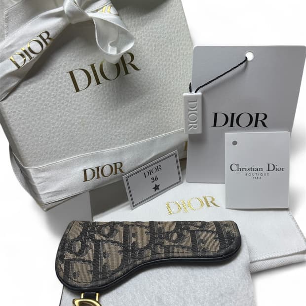 [급처 / 풀구성] 디올 오블리크 새들 플랩 여성 카드지갑