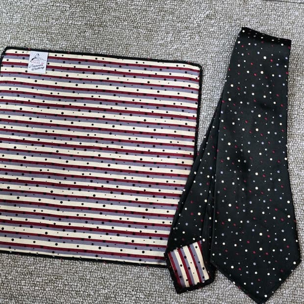 타임원 엣라코 넥타이 행커치프 셋업 Timeworn clothing 엣라