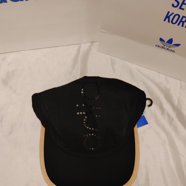아디다스 핸더스킴 캠프캡