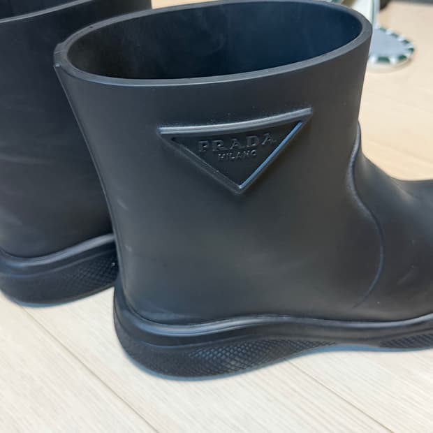 급처 정품 프라다 러버 레인부츠 44사이즈 (285)