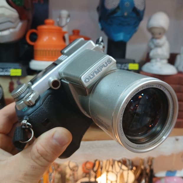 올림푸스 C-2100 디지털 카메라