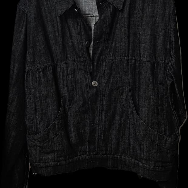 폴리테루 데님 트러커 2사이즈 판매합니다