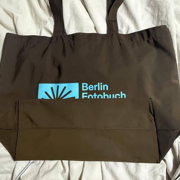 베를린포토북디스트리뷰션 bfv 001 bag 브라운