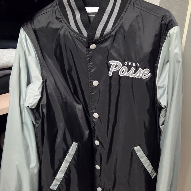 오베이 스타디움 자켓