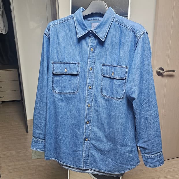 유니클로 jw앤더슨 데님셔츠 xxl