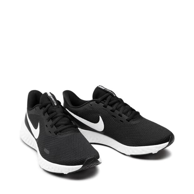 나이키 레볼루션 5