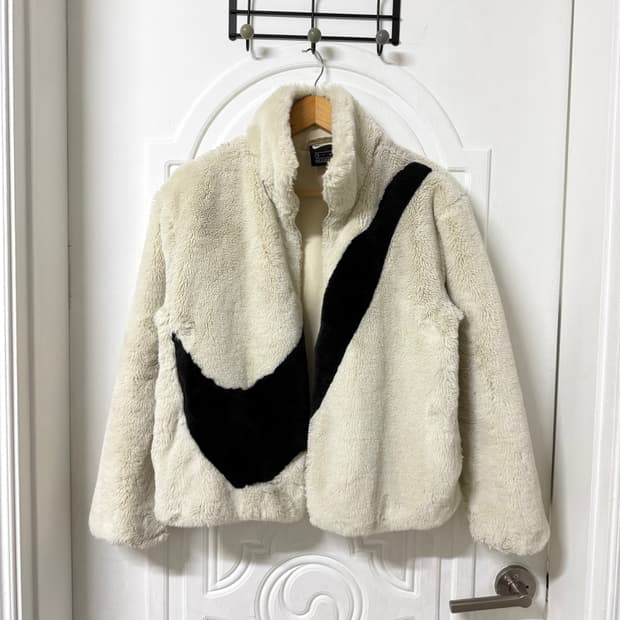 s사이즈 여성 나이키 빅스우시 퍼자켓 