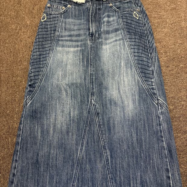 미스치프 스커트