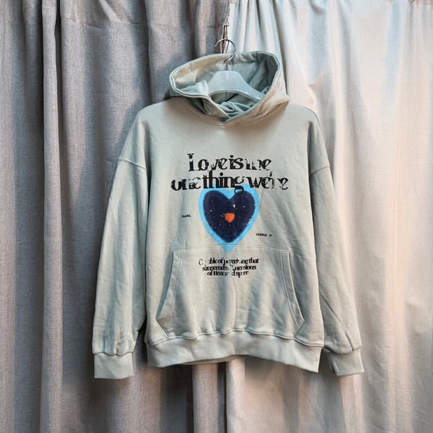 [M/오버핏] 트래블 TRAVEL 그래픽 긴팔 후드티