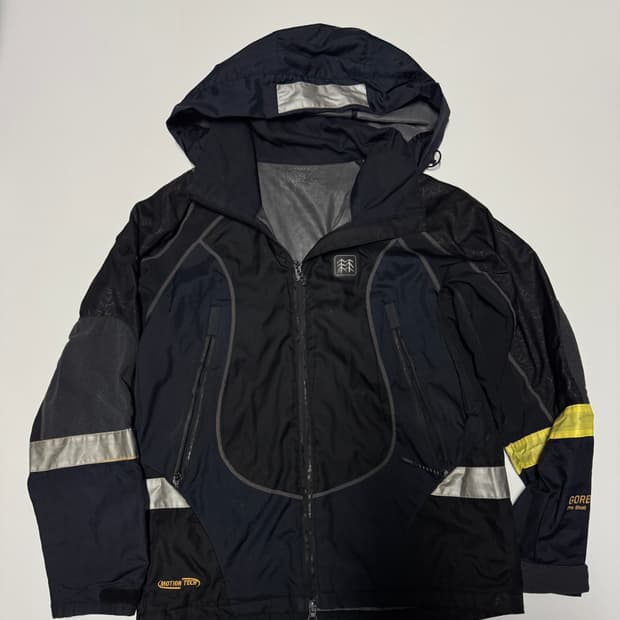 코오롱스포츠 고어텍스 등산 후드 바람막이 M