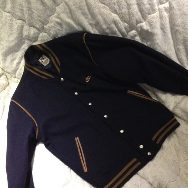 나이키 아카이브 80‘s 바시티자켓