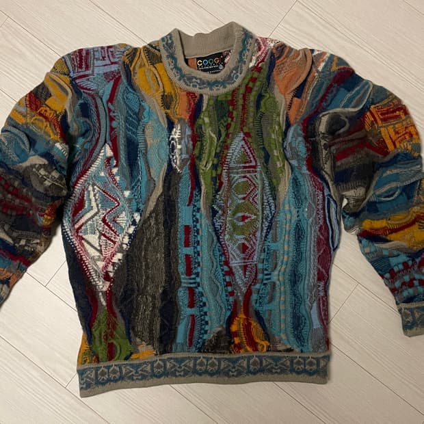 Coogi knit M