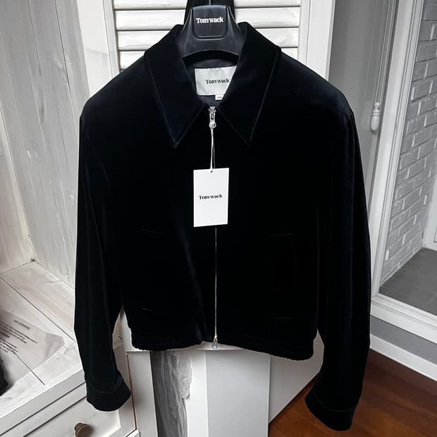 M 토니웩 벨벳자켓