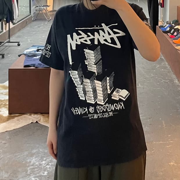스투시 올드스쿨 빈티지 그래픽 블랙 반팔 H2679