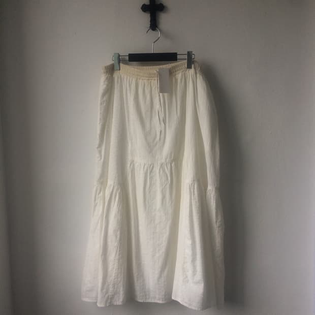 Niko and… pattern patch white skirt
