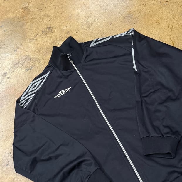 [정품/L] 엄브로 블랙 트랙 자켓 져지 b19