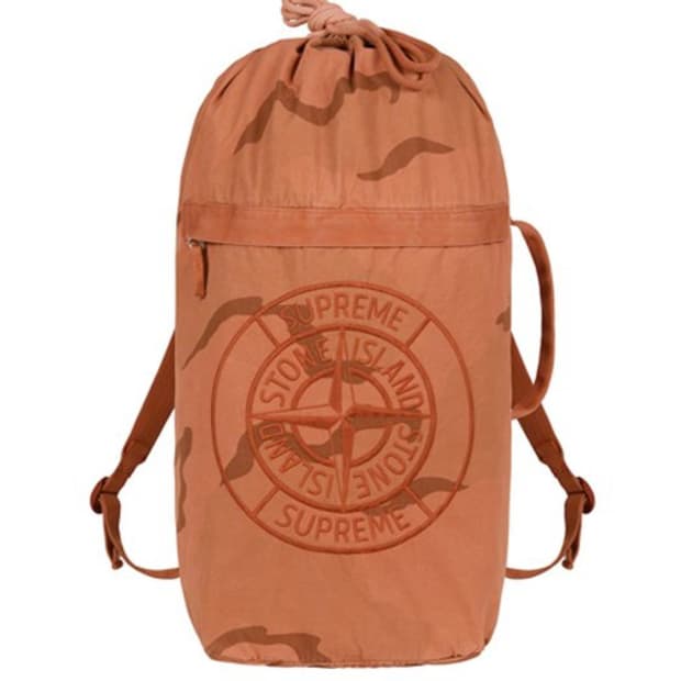슈프림x스톤아일랜드 카모 더플백팩 코랄