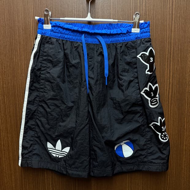 아디다스 우븐 275c 반바지 S