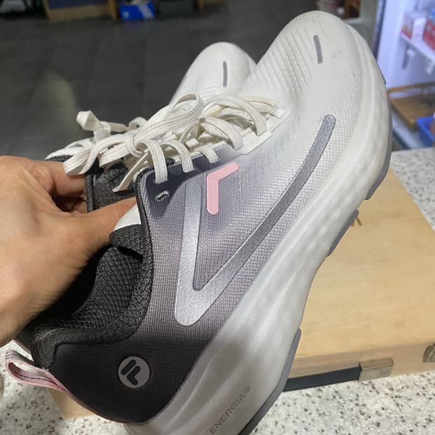 휠라 FILA 운동화 235mm