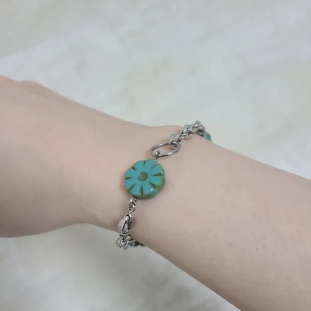 푸른색 원석 팔찌