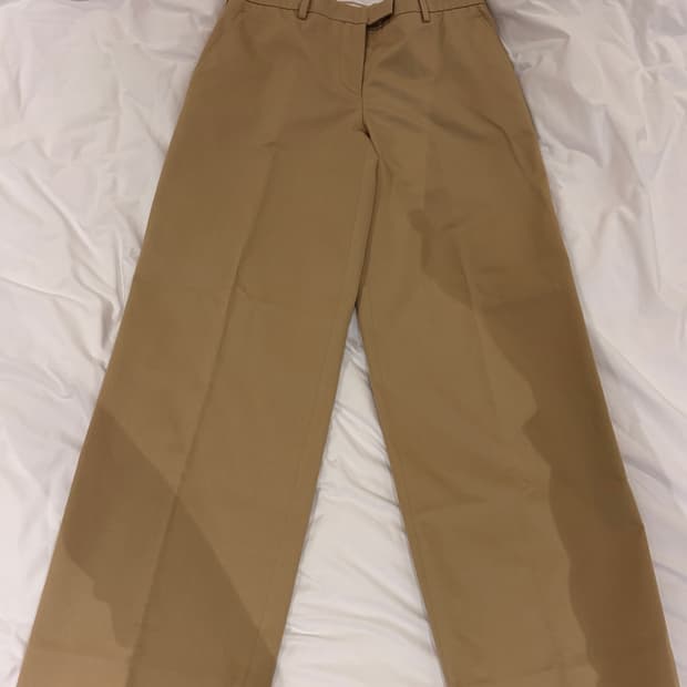 미우미우 미드라이즈 스트레이트 치노 팬츠