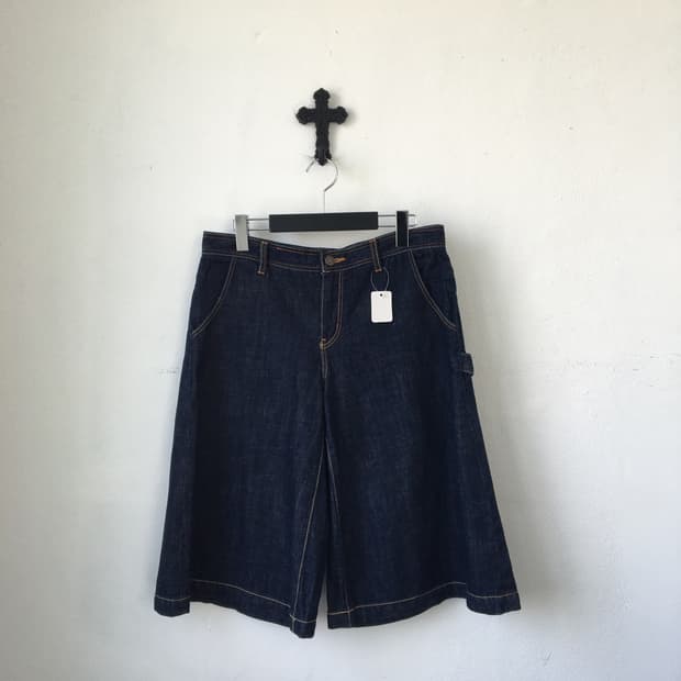 Denim carpenter short