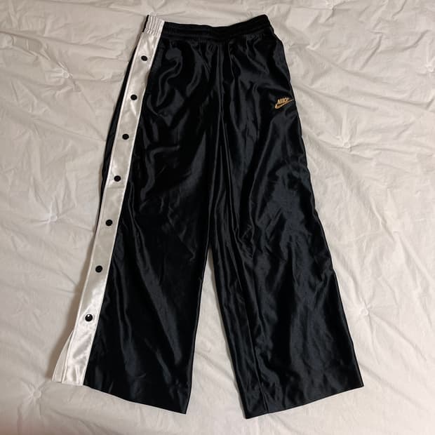 *새상품* 나이키 트레이닝 팬츠 사이드버튼, 티어어웨이팬츠