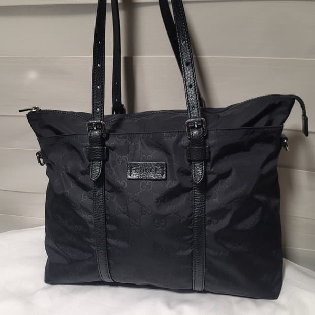 구찌가방 토트백,숄더백(디올펜디샤넬프라다셀린느버버리고야드루이비통발렌시아가