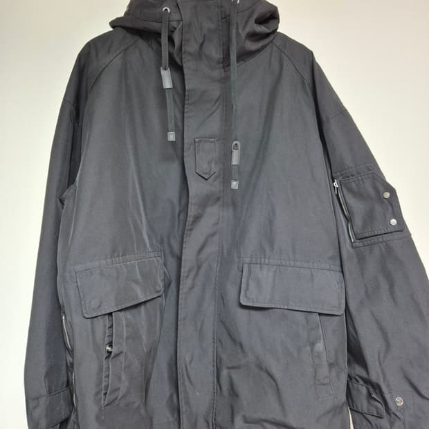 [L] 질스튜어트뉴욕 블랙 마운틴 쉘파카