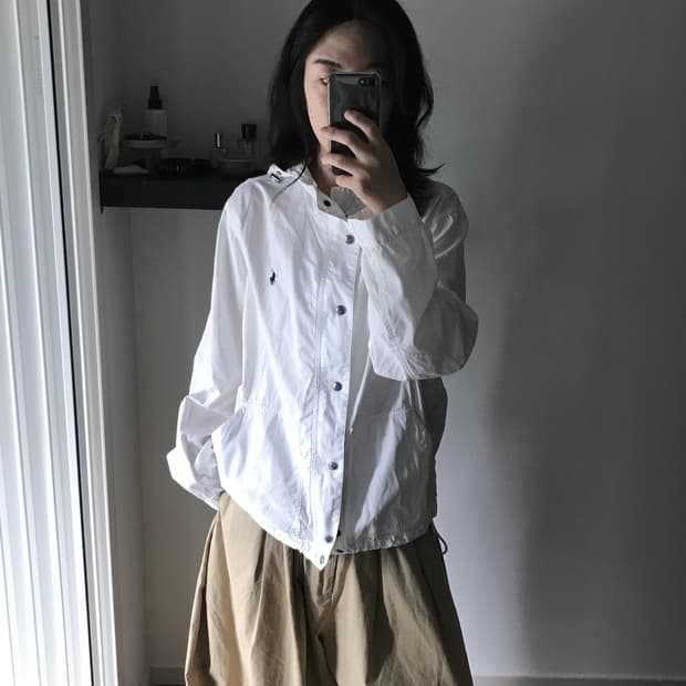 폴로 랄프로렌 포니 로고 화이트 바람막이 자켓