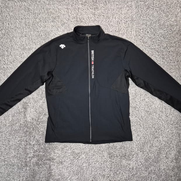 데상트 남성 기능성 냉감 트랙 자켓 105