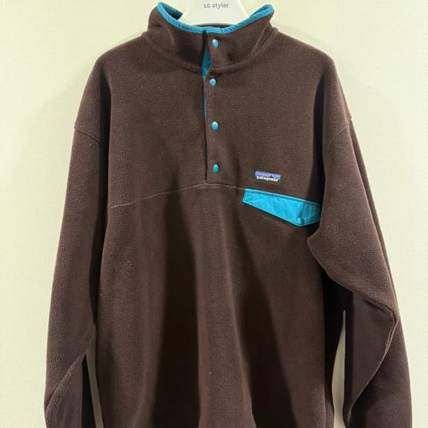 파타고니아 신칠라 옵시디언 플럼 L사이즈