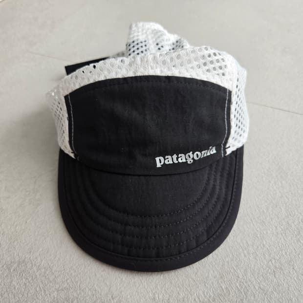 Patagonia Duckbill Cap ํํ๊ณ ๋์ ๋๋น ์บก ๋ธ๋/ํ์ดํธ