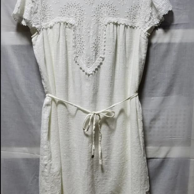 써스데이 화이트 레이스 미니 원피스