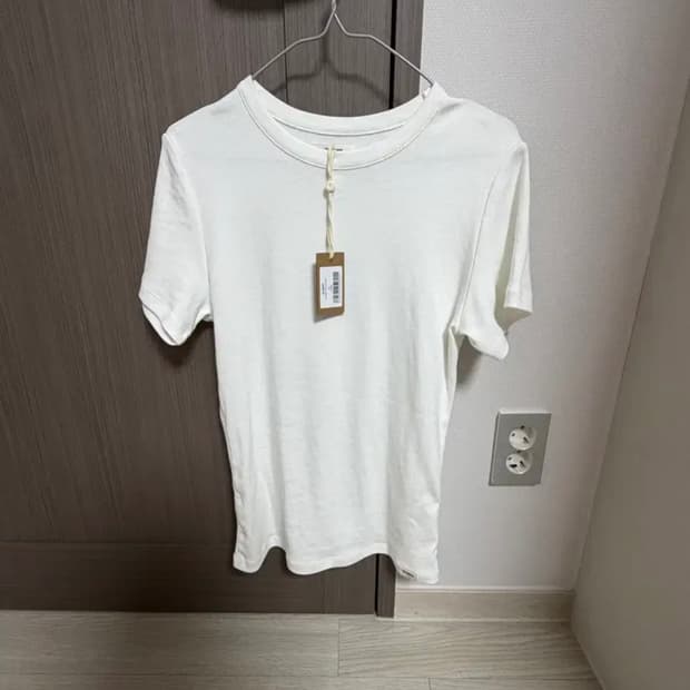 글로니 G CLASSIC FITTED TEE