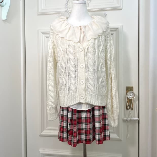 ivory basic v-neck twist cardigan&EARTH 