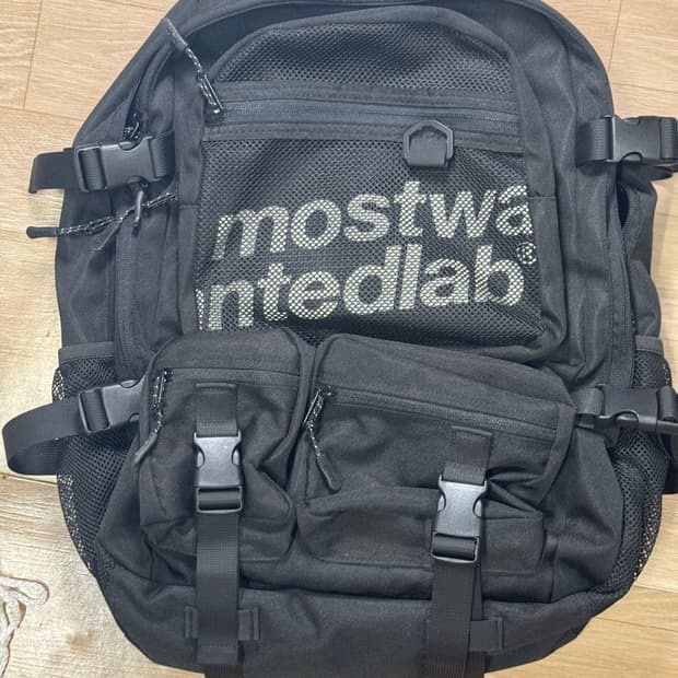 Mostwanted lab백팩