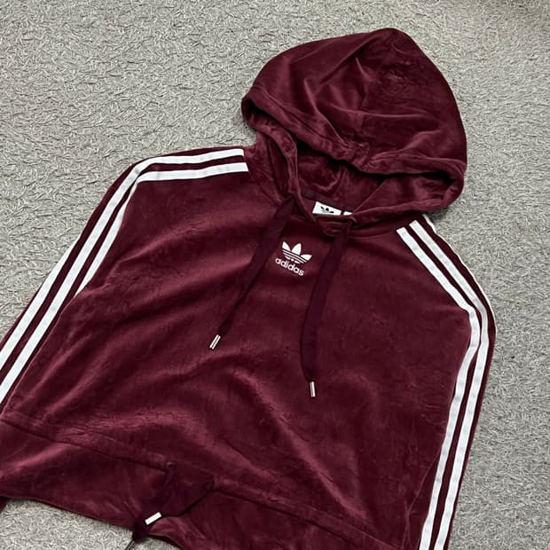 [우먼85-90] 아디다스 벨벳 크롭 후드티