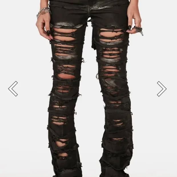 Darkerwavs Distressed Skinny Jeans