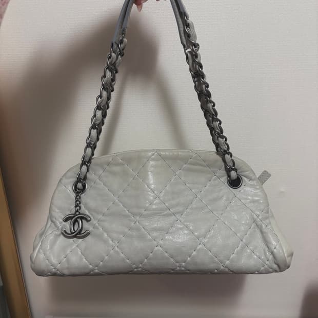 샤넬 마드모아젤 볼링백 